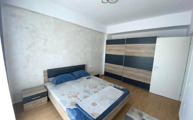 COSTIN APARTMENTS C&C Residence 2