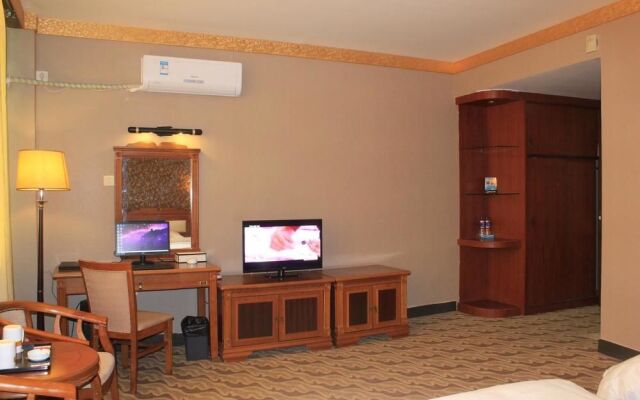 Super 8 Hotel - Guangzhou Baiyun Airport Renhe Station Inn