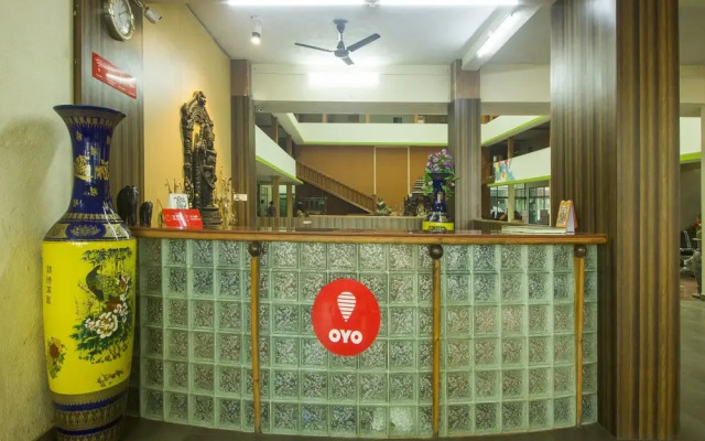 OYO 15483 Sai Palkhi Niwara