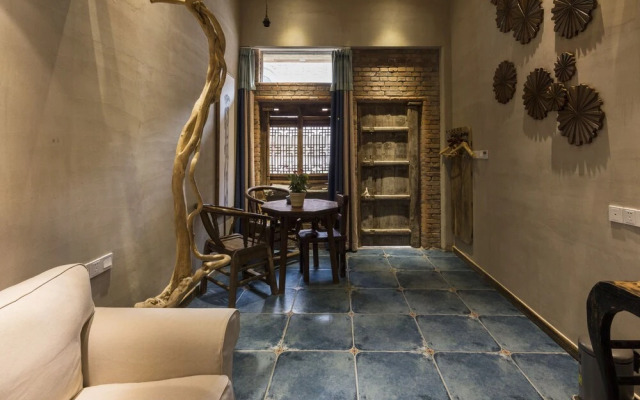 Lotus Mountain Boutique Inn