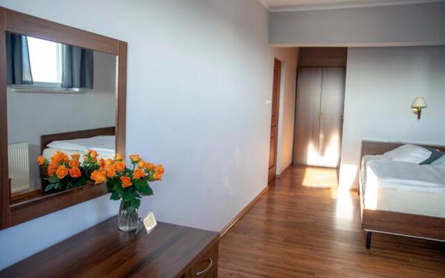 Weranda Restaurant & Rooms
