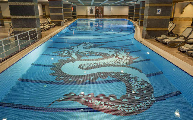 Royal Dragon Hotel – All Inclusive