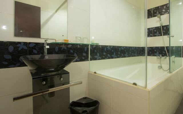 Maxi Hotel Kedonganan