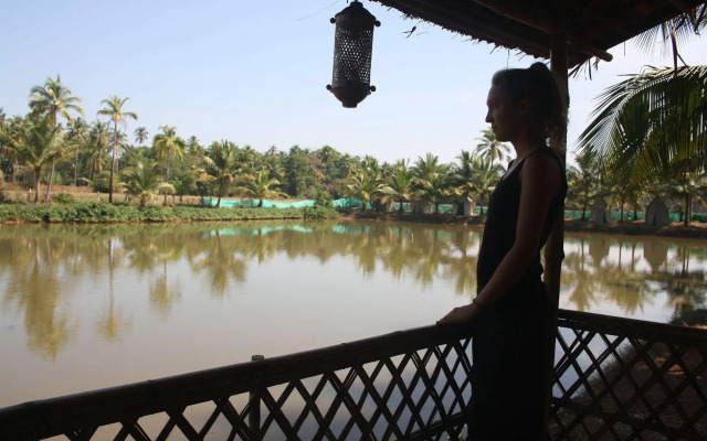 Om Lake Resort