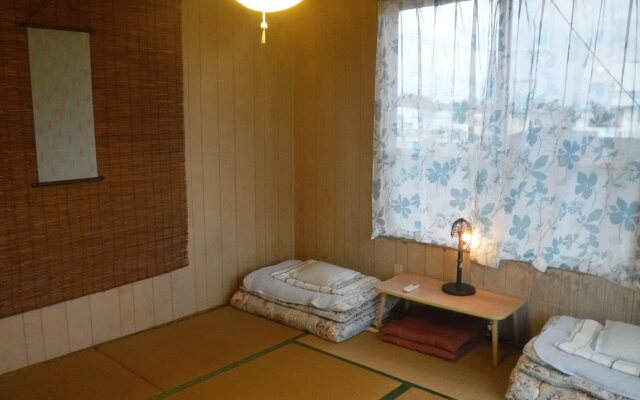 Okinawa Hostel Yanbaru Fukuro