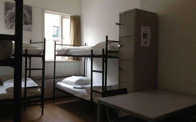 Stone Hotel And Hostel