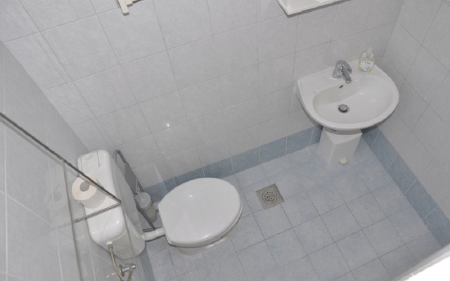 Apartment Petar - 6m from the sea: A1 Barbat, Island Rab