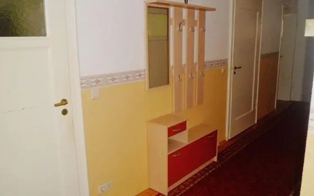 HomeRez - apartement Huttenstrasse