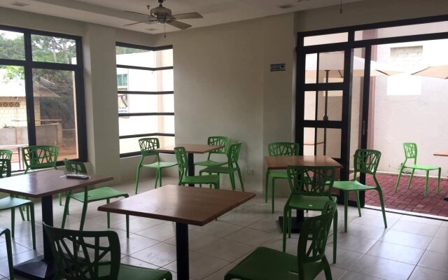 Coron Visitors Hotel