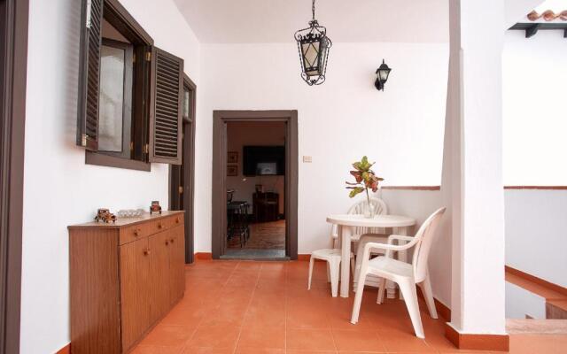 Canarian Rural 4BR Home - Terrace - Views - BBQ
