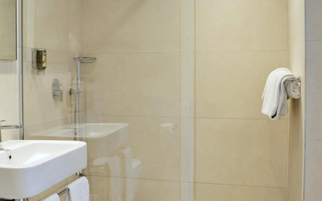 Hotel Waldorf Montparnasse