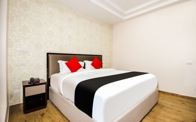 Capital O 37152 Naveen Continental