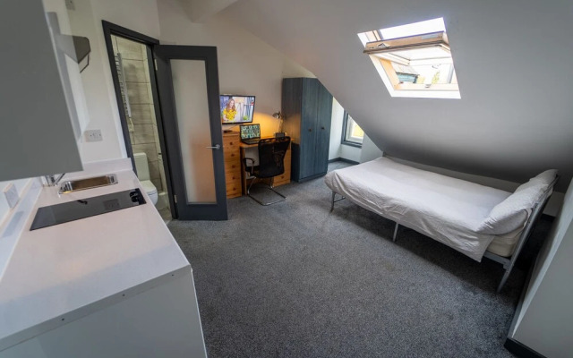 966 Pershore Road Studios In Guest House