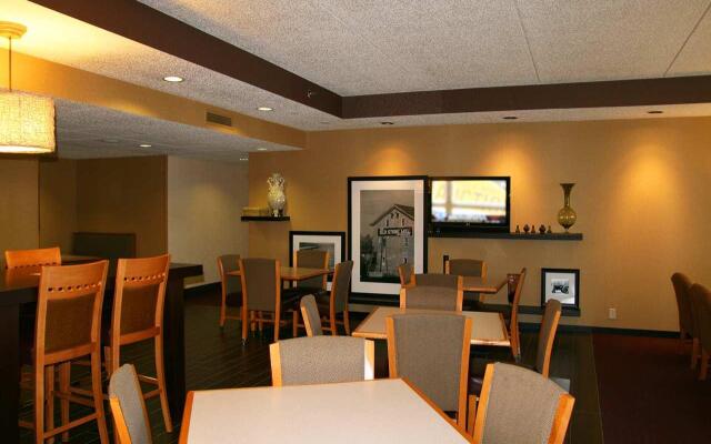 Spark by Hilton Green Bay