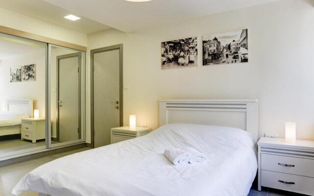 The Dreamcatcher Apartments - Dizengoff Street