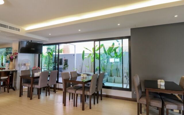 Nida Rooms San Phisuea 88