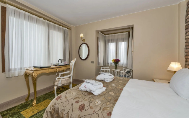 By Murat Royal Hotels