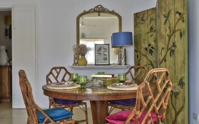 Sea Breeze Apartment