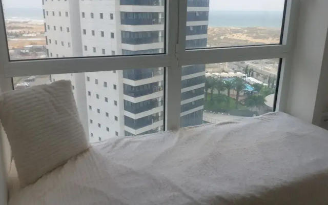 Prince Palace Netanya South Beach