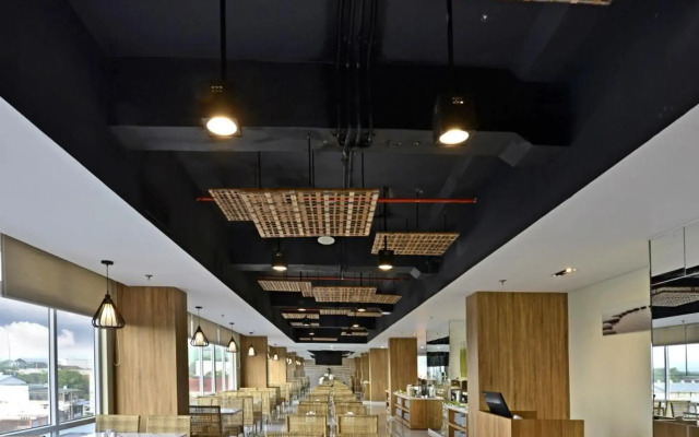 Whiz Prime Hotel Basuki Rahmat Malang