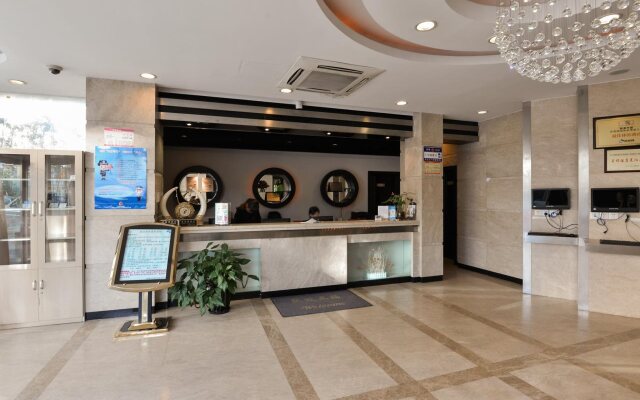 Joyful Star Hotel Pudong Airport Chenyang（Formerly Starway Hotel Puding Airport Chengyang)