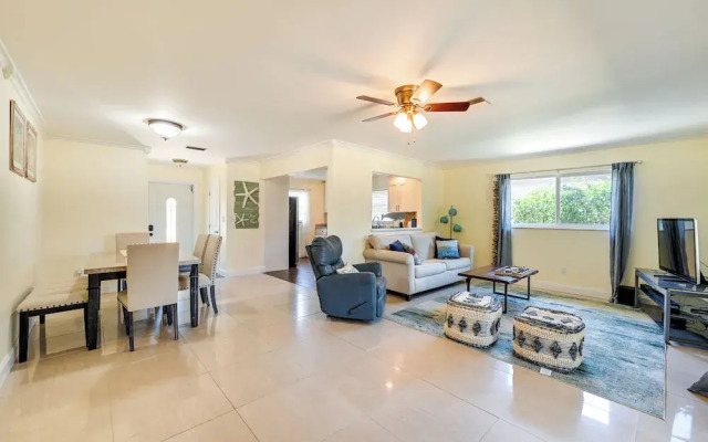 Pet-friendly Naples Vacation Rental Near Beach!