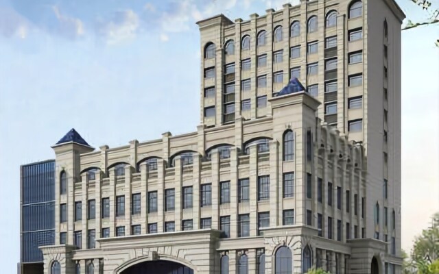 New Sail Hotel