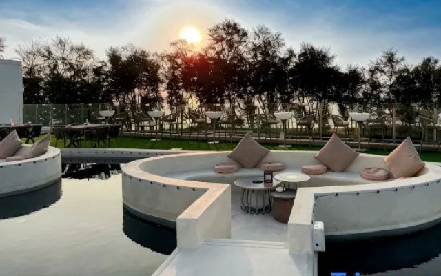 Sunshine Layan Beach Resort studio #84191