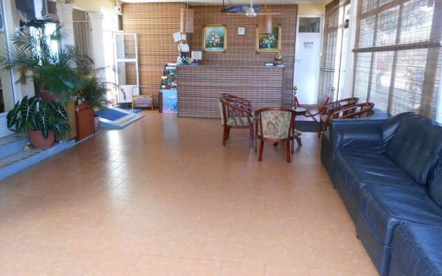 Sun 7 Guest House-Hotel