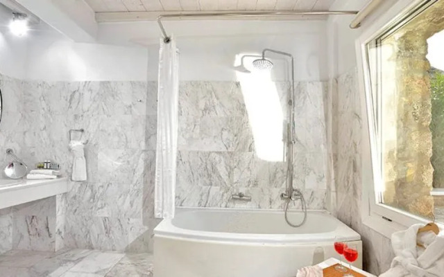 Mykonos Lumiere Villas