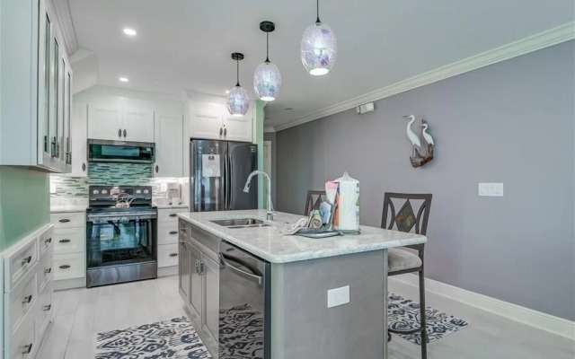 Turtleback 11 3 Bedroom Villa by RedAwning