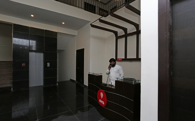 OYO 12171 Hotel Sky View