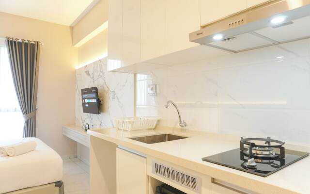 Good And Modern Studio At Sky House Alam Sutera Apartment