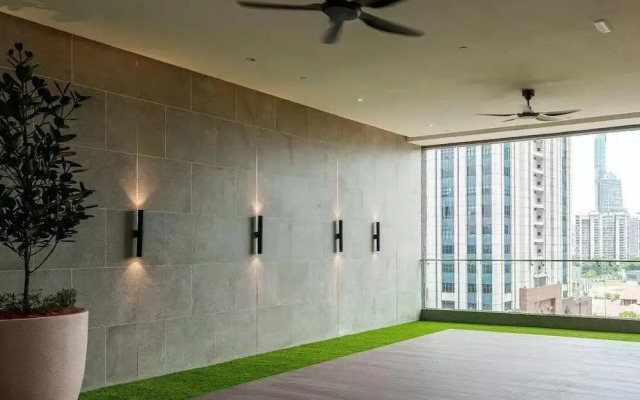 AGILE Family Apartment By Arman