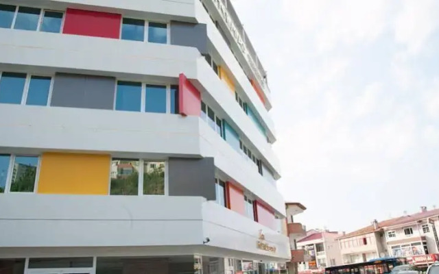 Hermias Marin Hotel