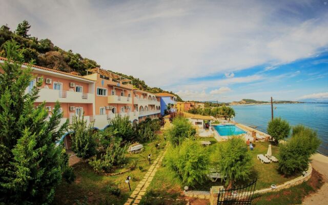 Agoulos Beach Hotel