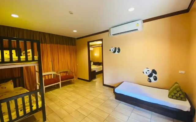 Lanta Village Resort