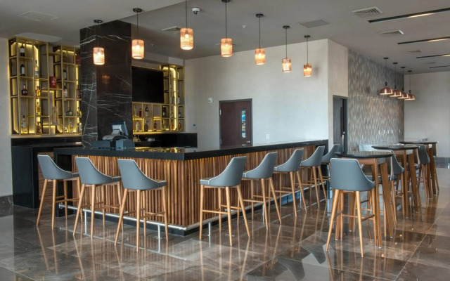 Courtyard by Marriott San Luis Potosi, Los Lagos