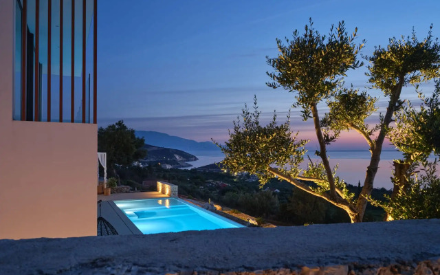 The Sall Villa