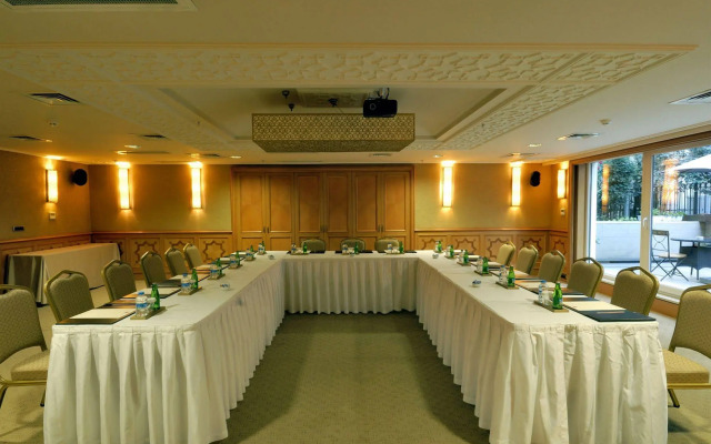 The Central Palace Taksim