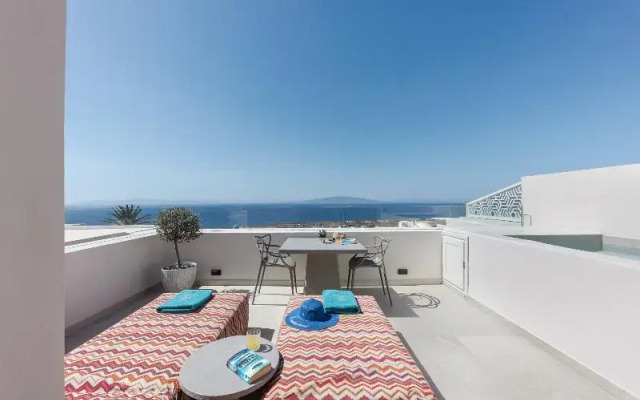La Madeleine Oia