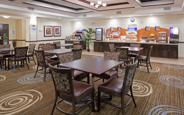 Holiday Inn Express Hotel & Suites Richfield, an IHG Hotel