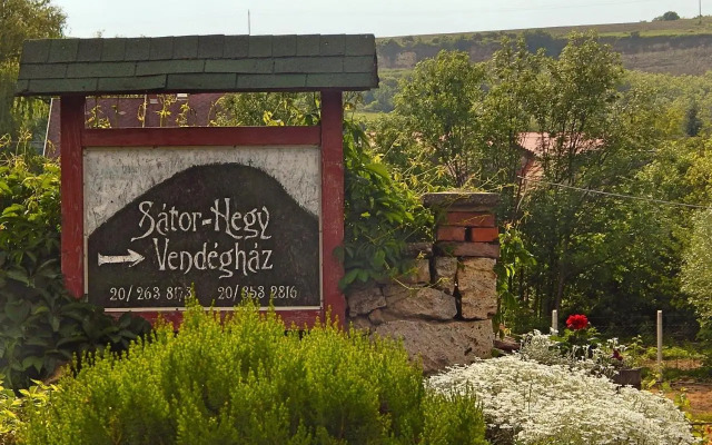 Sátor-Hegy Vendégház