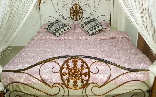 ALAMi Homestay Trefoil