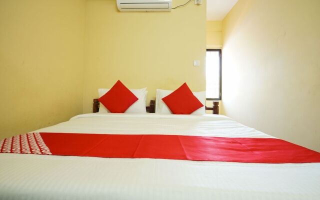 OYO 4280 The City Gate Residency