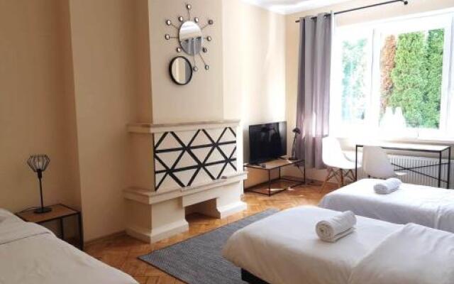 Hotel Gold