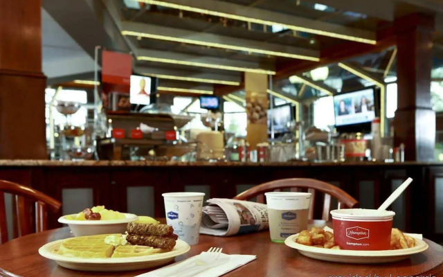 Hampton Inn Holland
