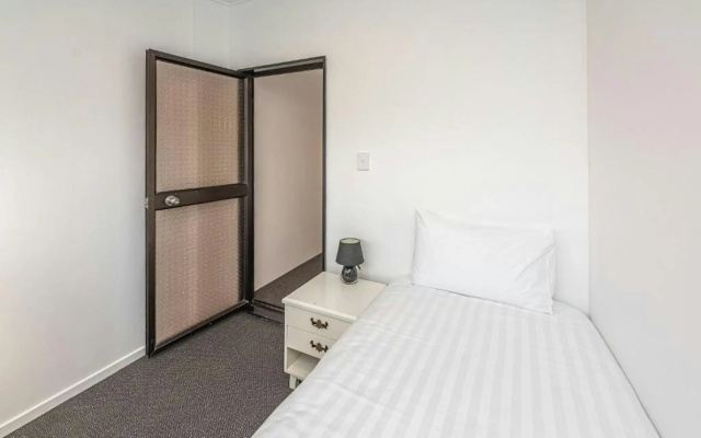 Burwood Manor Motel