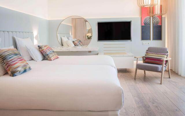 Hotel Croisette Beach Cannes - MGallery