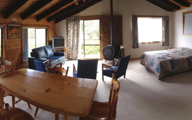 Silver Ridge Retreat